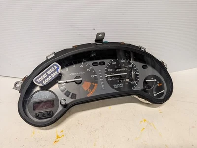93-97 Honda Civic Del Sol Instrument Gauge Cluster Speedometer (157370 0570) - Image 1 of 4