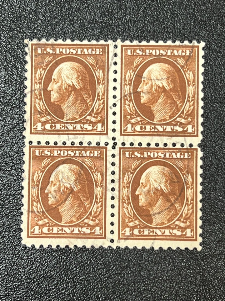 US 1913-15 #427 Brilliant Used Block of 4 Clear Margins LE559 - Image 1 of 2