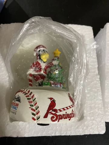 NIB Springfield Cardinals Mascot Louie Snow Globe Christmas in July Cover
