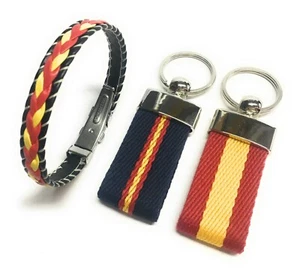 Pack Dos Llaveros + Pulsera de Cuero España - Picture 1 of 4