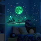 Schaffen Sie ein entspannendes Ambiente mit leuchtenden Sternen und Mond Wand De