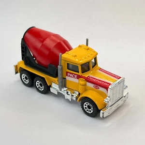 Matchbox MB 19 Peterbilt Cement Mixer PACE Construction Yellow Body Mint HTF - Picture 1 of 7