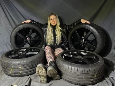 Orig. Corvette C7 5 Speichen vorn 8,5 x 18 Zoll hinten 10 x 19 Zoll Sommerreifen - Bild 1 von 4