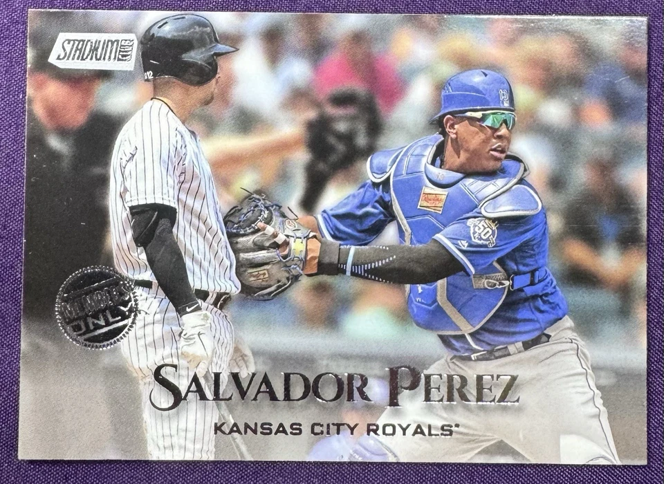 2019 Topps Stadium Club Members Only- Salvador Perez #198 - Case Hit - SSP - Image 1 of 3