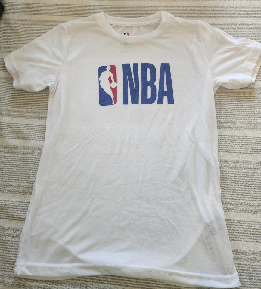 NBA Youth Boys Sleepwear Top. Gently Used. Size L/12 - Image 1 of 1
