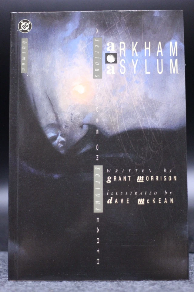 Batman Arkham Asylum GN/TPB 1st Print 1990 Grant Morrison Dave McKean Joker NM- - Image 1 of 4