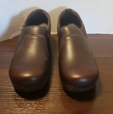 Dansko Pro XP Tatum Espresso Oiled Clogs NEW No Box - Image 1 of 4