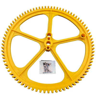 1 K’NEX / Knex Big Yellow Gear Large Crown w/Offset Socket – Replacement Part - Image 1 of 4
