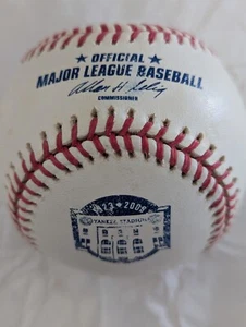 Temporada final 2008 New York Yankees Rawlings béisbol oficial - 905 - Imagen 1 de 5