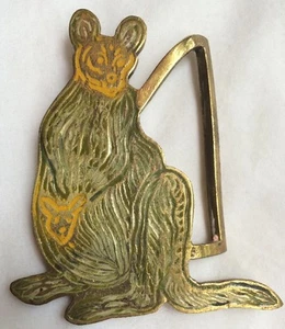 Vintage Painted Kangaroo & Joey Brass Belt Buckle From India Never Used - Picture 1 of 3
