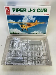 Piper J-3 Cub Plane Hobby Craft scala 1/32 kit non assemblato seconda guerra mondiale addestratore aereo - Foto 1 di 11