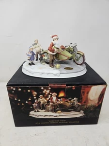 Harley-Davidson 1996 Porcelain Holiday Figurine "Suprise Visit"  994 Of 1200 - Picture 1 of 12