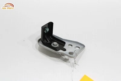 2020 - 2024 凯迪拉克 CT5 前左挡泥板外置安装支持支架原始设备制造商 — 第 1/4 张图片