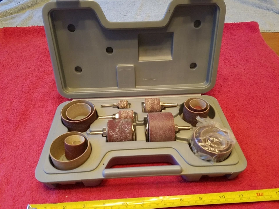 JUEGO DE TAMBOR DE LIJADO DE GOMA EN ESTUCHE Foto 1 de 4