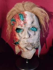 MASCARILLA RZ MICHAEL MYERS HECHA A MEDIDA (NO TOTS) - Imagen 1 de 8