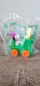 McDonald's Happy Meal 1994 Happy Birthday #12 Peanuts Snoopy on Piano Car NEW - Picture 1 of 2