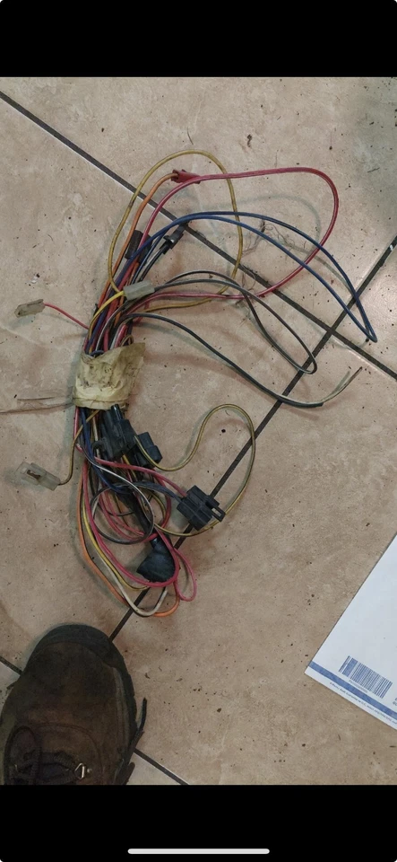 Pontiac Grand Prix Lemans 1974-1977 bloque de fusibles cable asiento eléctrico arnés Foto 1 de 1