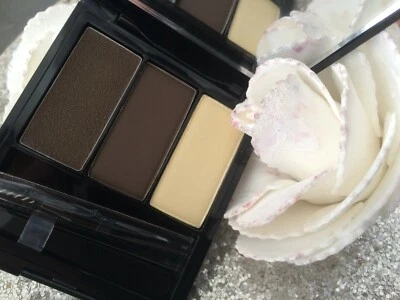 T LECLERC Set Farbpalette A Augenbrauen Pinsel + Pinzette A Epilier 03 Brun Wert - Bild 1 von 2