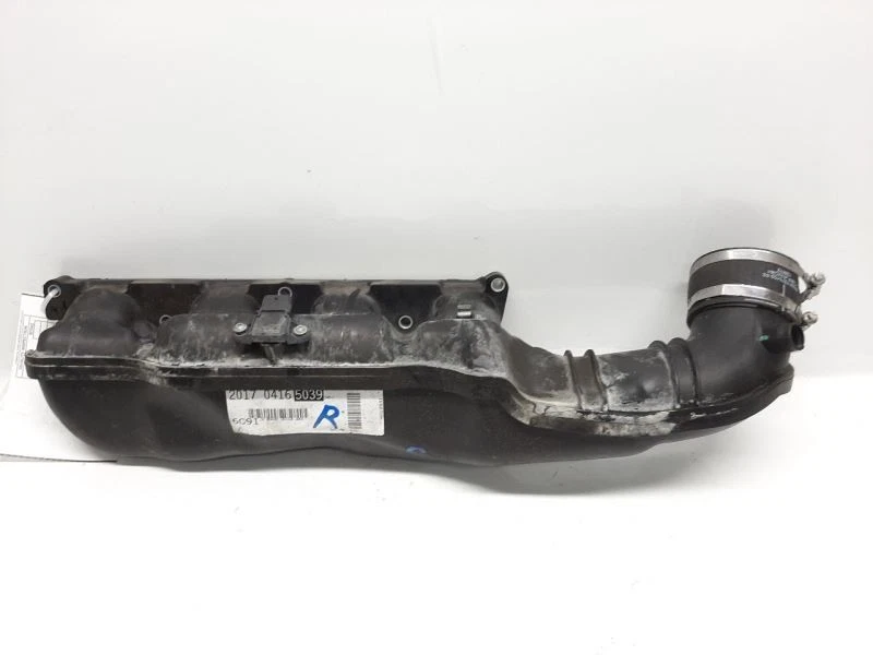 BMW F10 M5 M6 Right Intake Manifold Passenger Side 11617843274 - Image 1 of 4
