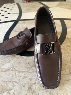 Mocassins Louis Vuitton Monte Carlo mocassins sapatos de couro marrom tamanho Reino Unido 8 EUA 9 - Imagem 1 de 4