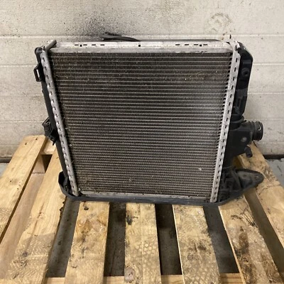 05-12 Radiador lateral pasajero Porsche Cayman 987 Carrera 911 99710603303 Foto 1 de 3