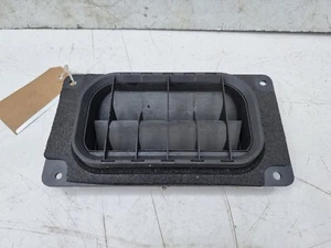 REJILLA DE VENTILACIÓN DE AIRE TRASERA ASTON MARTIN DBS SUPERLEGGERA 5.2 V12 HY53-209108-AC - Imagen 1 de 7