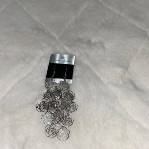 Earrings Dangling Silvery - Picture 1 of 4