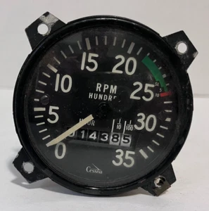 Cessna RPM Gauge - Vintage Aircraft - Aircraft RPM Gauge - Wichita, KS- untested - Bild 1 von 4