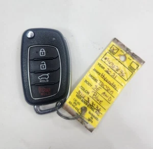OEM Hyundai Tucson 2015-2019 TQ8-RKE-4F25 Remote Entry Flip Key Fob Cut Key - Picture 1 of 5