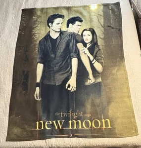 The Twilight Saga New Moon Fleecedecke von NECA 2009 - Edward Bella Jacob - Bild 1 von 8