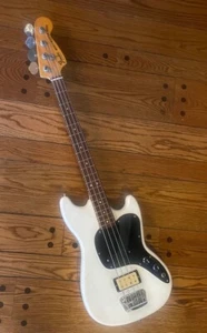Vintage Fender Music Master Electric Bass Guitar - White - Picture 1 of 15