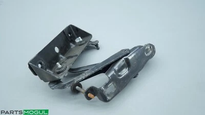 Оригинальный правый кронштейн держатель петли капота 06–09 Saturn Sky / Pontiac Solstice - Изображение 1 из 4