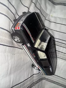 Brookfield Collectibles 1993 CHEVy SUBURBAN 1:24 SCALE diecast MODEL SUV Bank - Picture 1 of 8