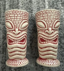 Tazas hawaianas vintage Forbidden Island Alameda CA Red Diablo de Tiki Farm 2005 - Imagen 1 de 7