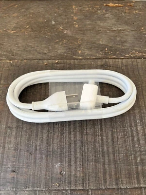 Apple Power Adapter AC Extension Cable (for MacBook Pro, MacBook, MacBook Air) - Image 1 of 3