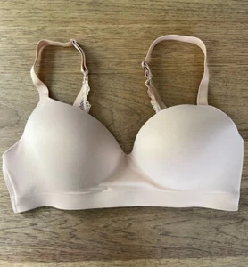 SOMA Soft Clay 42D Enbliss Lace Back J-Hook Wireless Bra - Picture 1 of 2