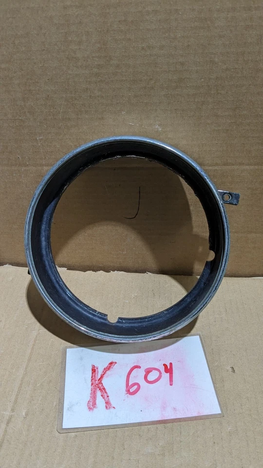 Ford Galaxy 500 1971 bisel de luz de cabeza original izquierda Foto 1 de 4