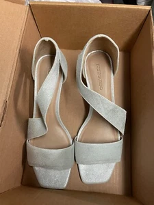 Bernardo Women's Camille Pumps, Silver Tumbled Suede, 10 m - Picture 1 of 5