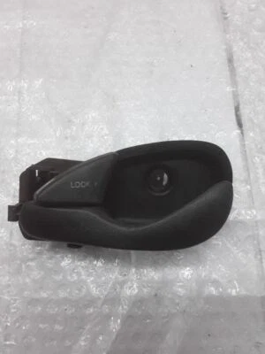 L/F Left Driver Front Door Interior Handle LX 4 Door Black 2004 FORD FOCUS Z-62P — 第 1/4 张图片