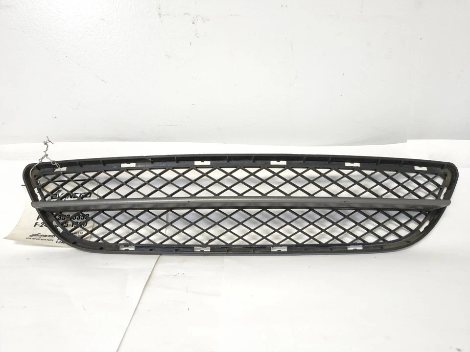 Parachoques delantero BMW 325i 328i 2006-2008 parrilla central inferior 51117134074 OEM Foto 1 de 4