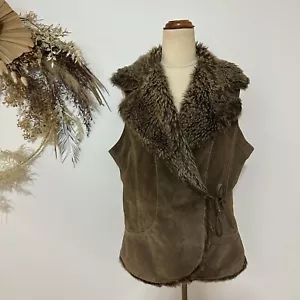 Leather Sherpa Style Waistcoat Vest Jacket Bohemian Faux Fur Fit Size 8-12 Boho - Picture 1 of 14