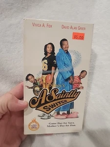A Saintly Switch (VHS, 2000) Untested Mold World Of Disney David Alan Grier - Imagen 1 de 7