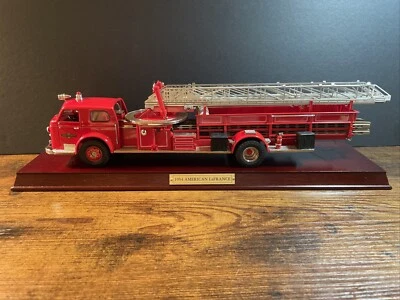 Franklin Mint 1954 American LaFrance Fire Truck Collectable Great Condition - Image 1 of 3