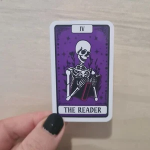 Bookish Tarot Card Vinyl Sticker, Romance Bookish Merch, The Reader - Picture 1 of 2