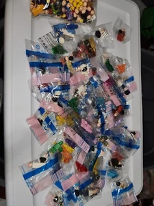 Menge 76 Knockoff Lego Minifiguren versiegelt, gut für Kindergeburtstage Partys - Bild 1 von 14