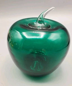 Blenko Emerald Green Art Glass Apple Paperweight Sculpture Handblown Pontil  - Picture 1 of 9