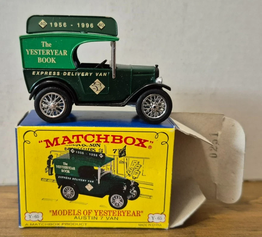 Y 65 1928 Austin 7 Van Models of Yesteryear Matchbox in Box The YY Book Code 2 - Bild 1 von 4