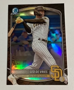 2025 Bowman LEO DE VRIES Chrome Reptilian Refractor Prospect Card Athletics - Picture 1 of 2