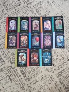 A Series of Unfortunate Events Dull Collection  Lemony Snicket - Picture 1 of 10