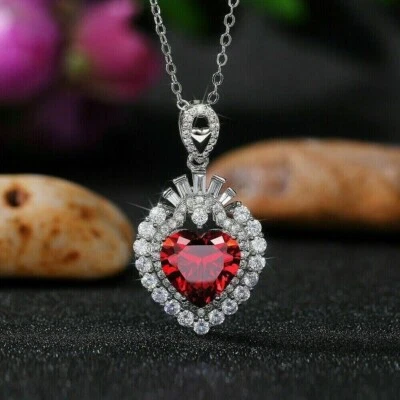 925 Silver Heart Cut Simulated Red Ruby Women's Pendant In 14k White Gold Plated - Изображение 1 из 4